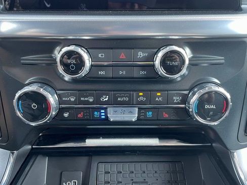 New 2025 Ford F150 Lariat w/ Equipment Group 501A Mid image 32