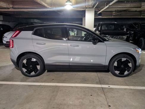 New 2025 Volvo EX30 Ultra w/ Climate Package image 2