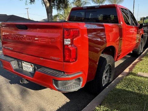 Used 2021 Chevrolet Silverado 1500 RST w/ Convenience Package II AWD/4WD image 6
