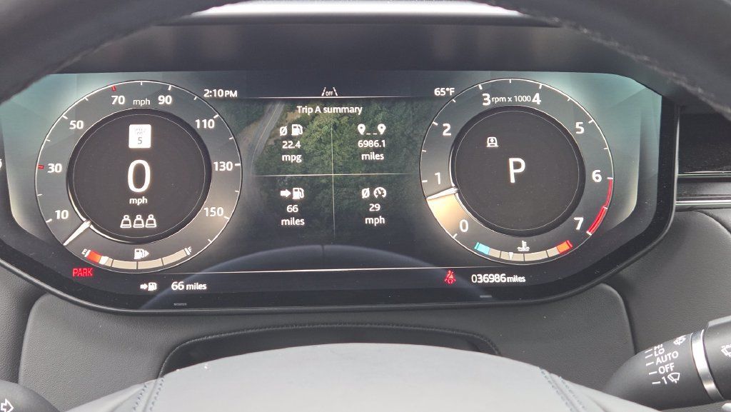Used 2024 Land Rover Range Rover Sport SE AWD/4WD image 20