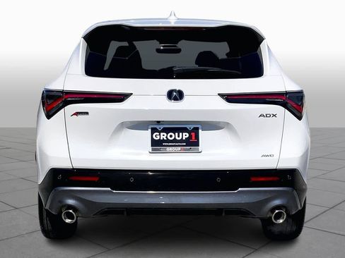 Used 2025 Acura ADX A-Spec image 5