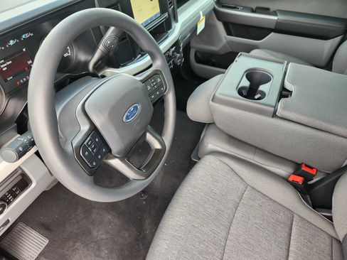 New 2026 Ford F250 XL w/ STX Appearance Package AWD/4WD image 9