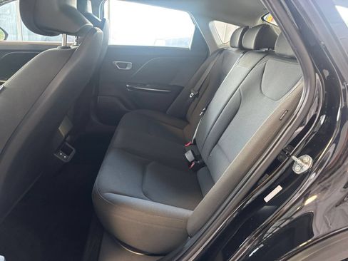 Used 2026 Kia K4 FWD image 25