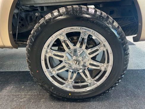 Used 2013 Ford F150 Lariat w/ Luxury Equipment Group image 14