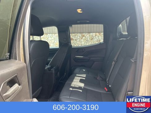 Used 2024 Chevrolet Colorado Trail Boss image 23