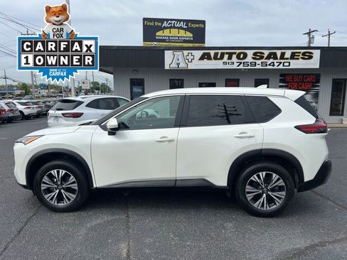 Used 2023 Nissan Rogue SV FWD image 1