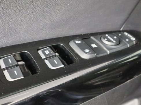 Used 2020 Kia Sportage EX image 22