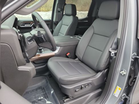 New 2026 GMC Sierra 1500 Elevation w/ Elevation Premium Package image 4