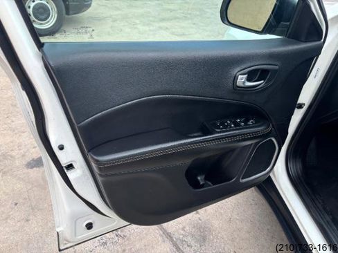 Used 2018 Jeep Compass Sport image 14