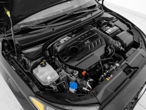 Used 2019 Hyundai Veloster N N FWD image 49