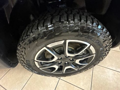Used 2024 Jeep Compass Trailhawk w/ Trailhawk Elite Group AWD/4WD image 44