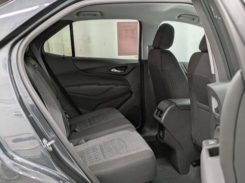 Used 2023 Chevrolet Equinox LT w/ Driver Convenience Package image 19