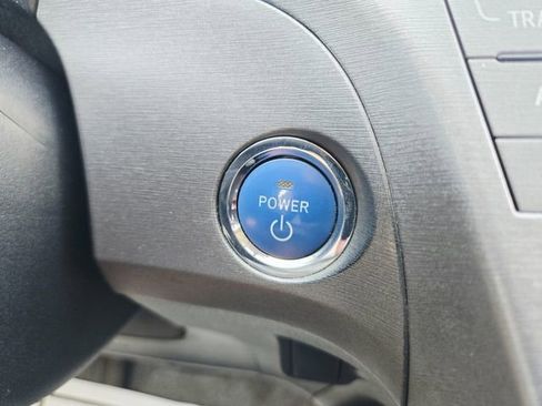 Used 2013 Toyota Prius Three FWD image 29