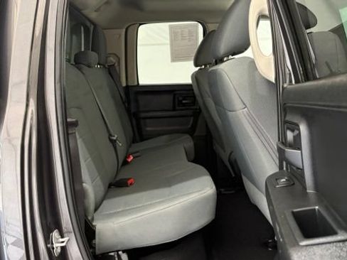 Used 2017 RAM 1500 ST w/ SXT Appearance Group AWD/4WD image 23