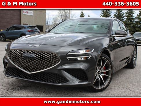 Used 2025 Genesis G70 2.5T RWD image 1