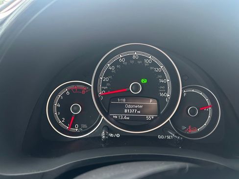 Used 2019 Volkswagen Beetle 2.0T S image 17