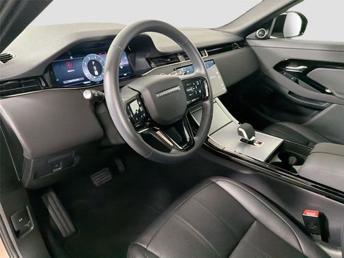 Certified 2025 Land Rover Range Rover Evoque S AWD/4WD image 9