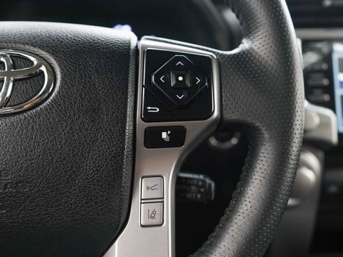 Used 2021 Toyota 4Runner SR5 Premium w/ Moonroof Package AWD/4WD image 25