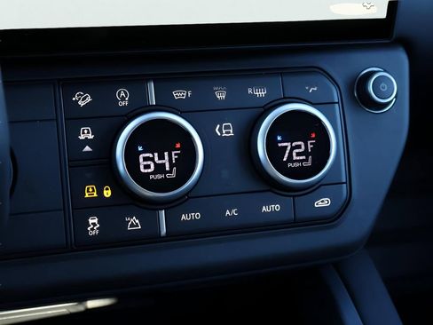 New 2026 Land Rover Defender 110 S AWD/4WD image 26