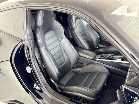 Used 2021 Porsche 911 Turbo S image 29