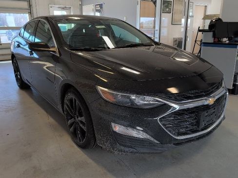 Used 2023 Chevrolet Malibu LT w/ Midnight Edition image 7