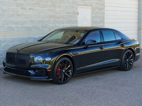 Used 2024 Bentley Flying Spur W12 AWD/4WD image 24