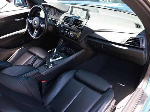Used 2017 BMW M2 image 22