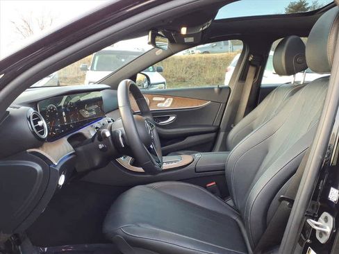 Used 2022 Mercedes-Benz E 350 4MATIC Sedan image 14