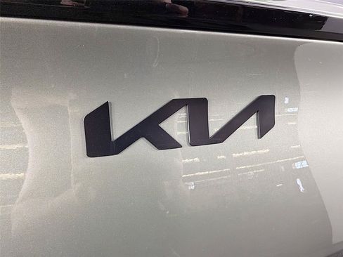 Used 2025 Kia Sportage X-Line AWD/4WD image 36