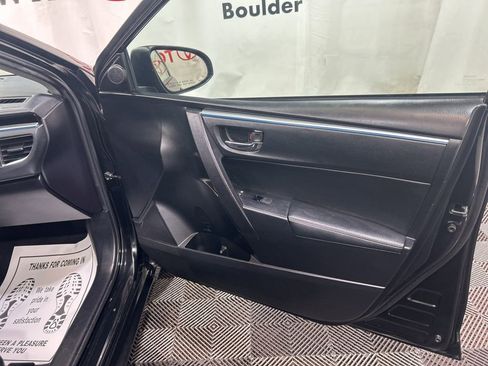 Used 2015 Toyota Corolla S image 11