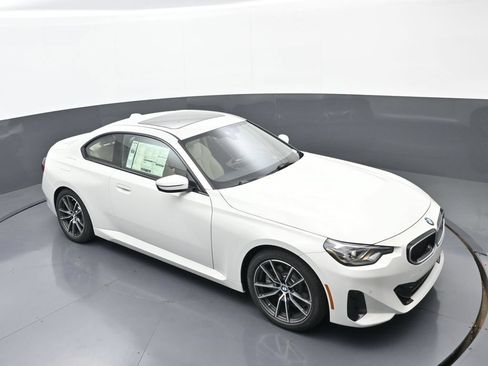 New 2026 BMW 230i Coupe w/ Premium Package RWD image 27