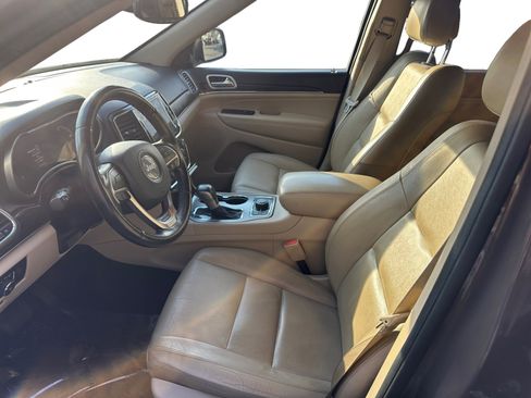 Used 2021 Jeep Grand Cherokee Limited image 9