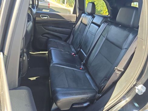 Used 2022 Jeep Grand Cherokee Laredo X image 23