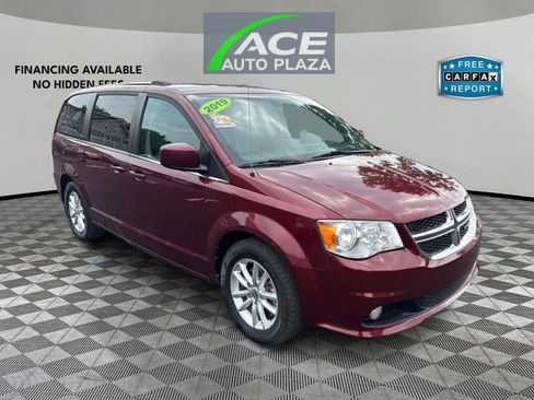 Used 2019 Dodge Grand Caravan SXT w/ Driver Convenience Group FWD image 1