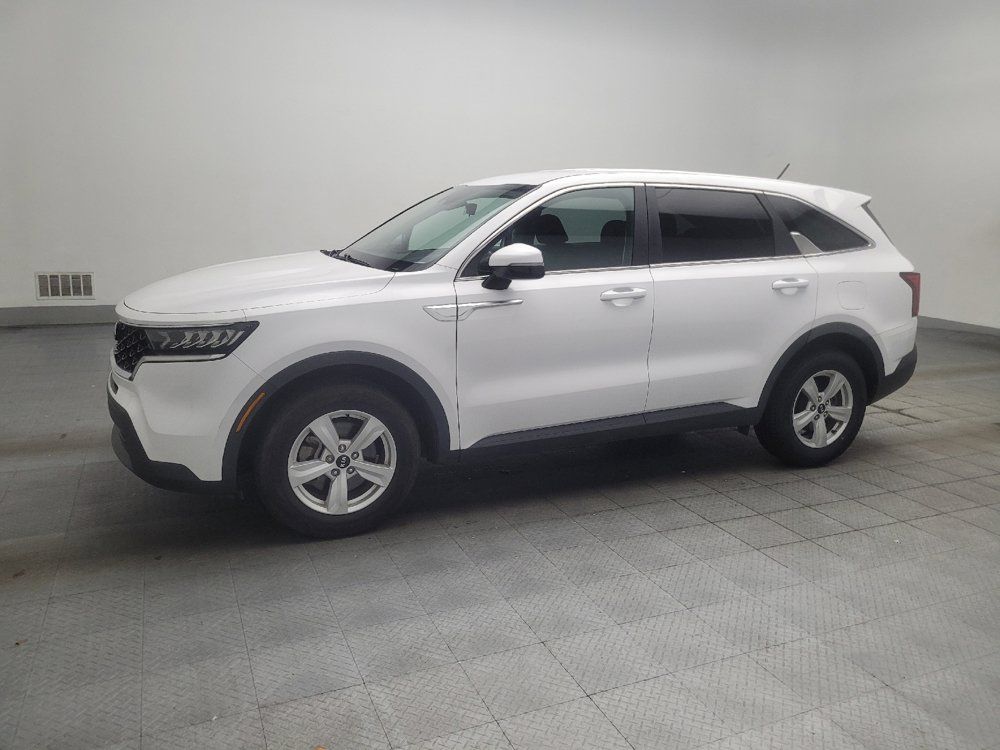 Used 2021 Kia Sorento LX FWD image 2