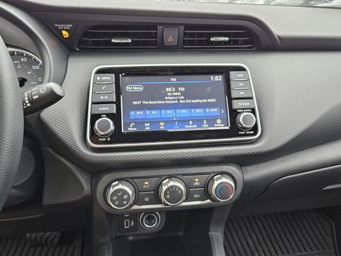 New 2025 Nissan Kicks Play S image 8