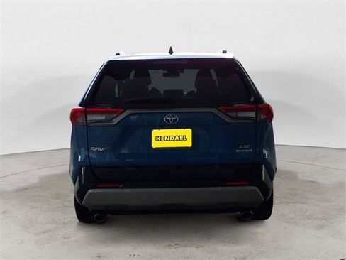 Used 2022 Toyota RAV4 XSE image 4