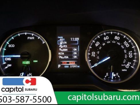 Used 2022 Toyota RAV4 LE AWD/4WD image 17