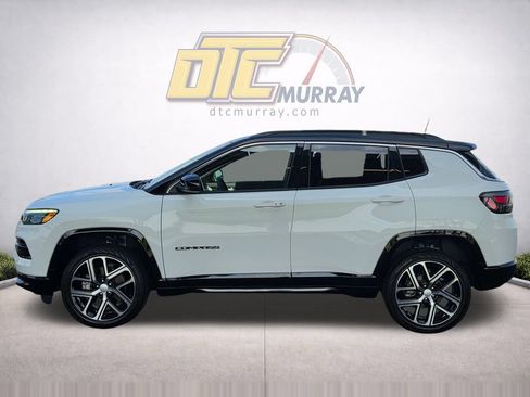 Used 2024 Jeep Compass Limited w/ Elite Group AWD/4WD image 8