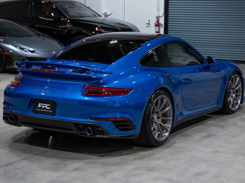 Used 2017 Porsche 911 Turbo S image 6