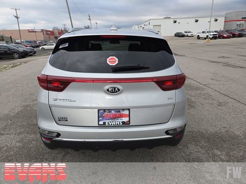 Used 2020 Kia Sportage EX FWD image 28