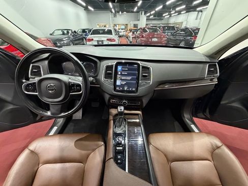 Used 2019 Volvo XC90 T6 Momentum w/ Advanced Package image 39