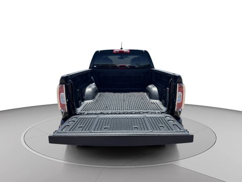 Used 2020 GMC Canyon SLE w/ Trailering Package RWD image 19