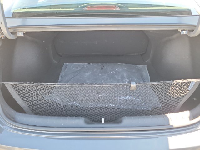 Used 2025 Hyundai Elantra Sport FWD image 27