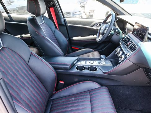 Used 2023 Genesis G70 2.0T w/ Sport Prestige Package RWD image 19