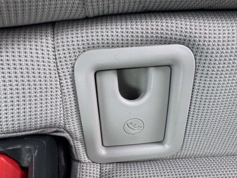 Used 2024 Toyota Corolla Cross L image 24