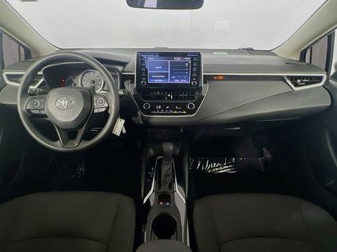 Used 2020 Toyota Corolla LE FWD image 28