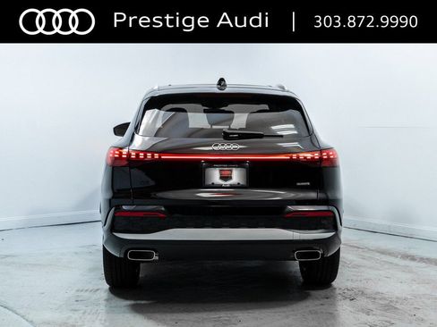 Used 2025 Audi Q5 Premium w/ Convenience Package AWD/4WD image 6