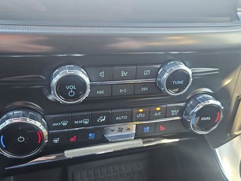 Used 2022 Ford F150 Platinum w/ Bed Utility Package image 17