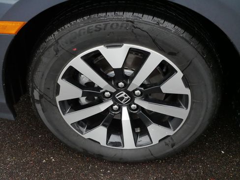 Certified 2026 Honda Odyssey EX-L image 15